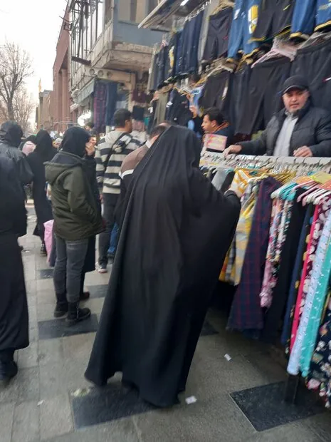 تجمع محدود در بازار آهنگران تهران